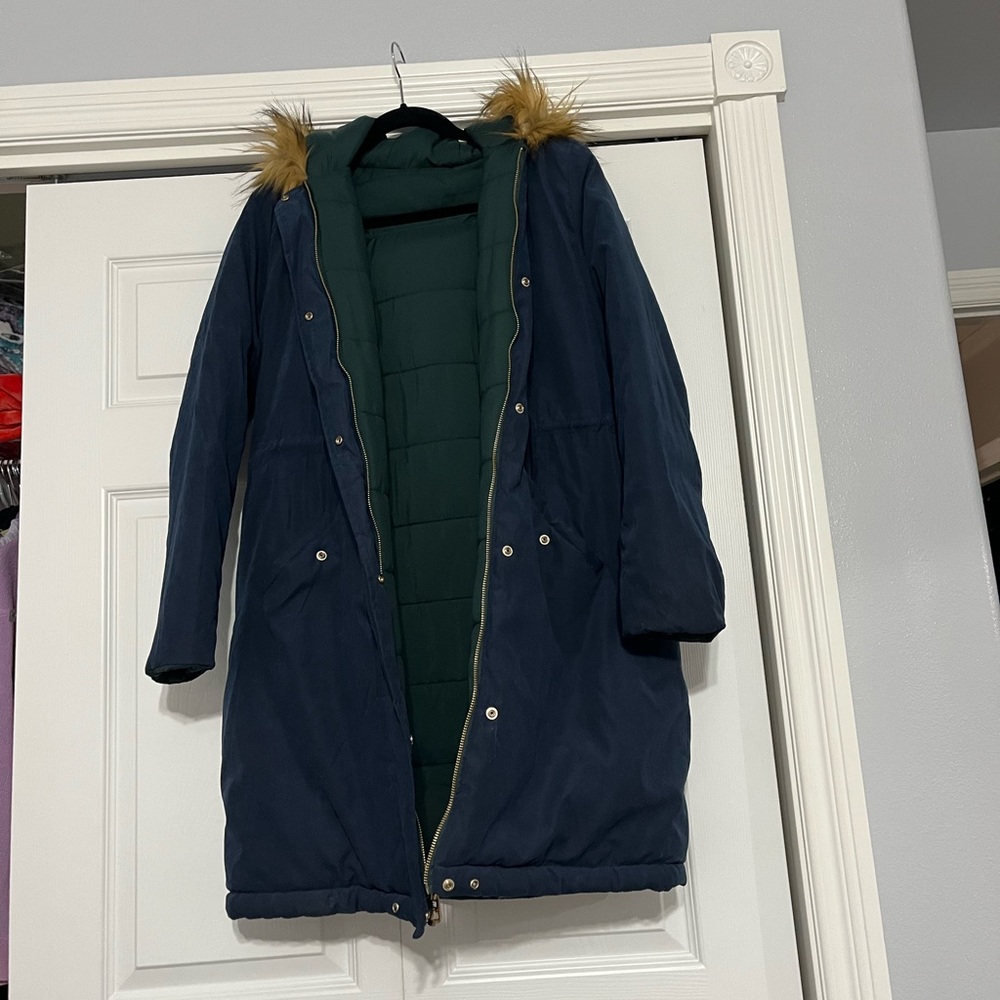 Reversible puffer coat
